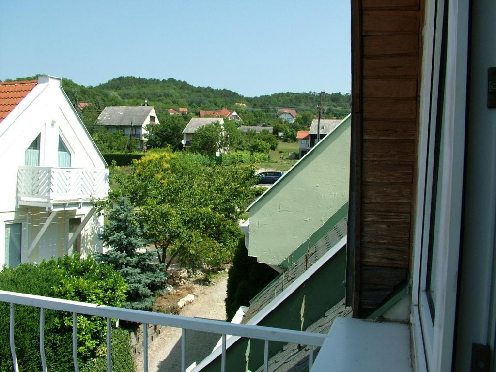 Zoldhaz Bio Panzio Hotel Gyenesdias Bilik gambar