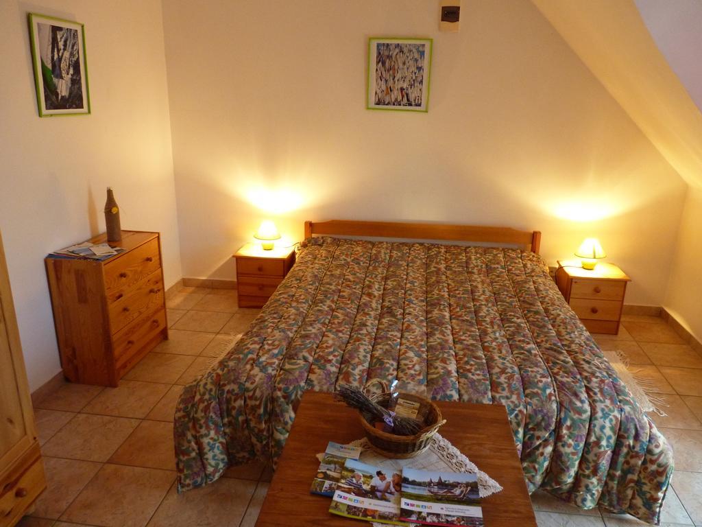 Zoldhaz Bio Panzio Hotel Gyenesdias Luaran gambar