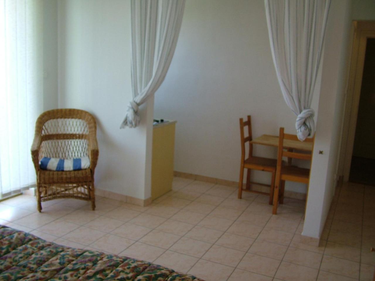 Zoldhaz Bio Panzio Hotel Gyenesdias Luaran gambar